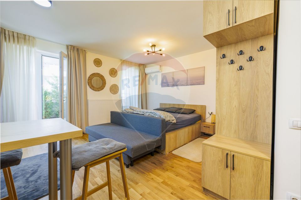 Lebada Lake - Garsonieră cu GRĂDINĂ proprie+parcare, ideal Airbnb