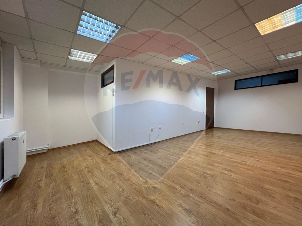 31sq.m Office Space for rent, Semicentral area