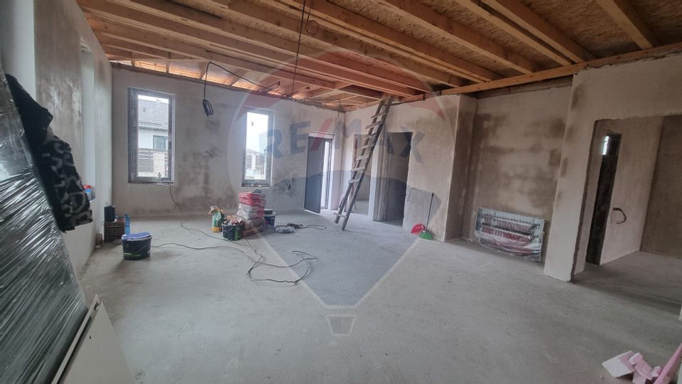 DE VANZARE - Casa 4 camere in Câmpia Vlăsiei/Dârza