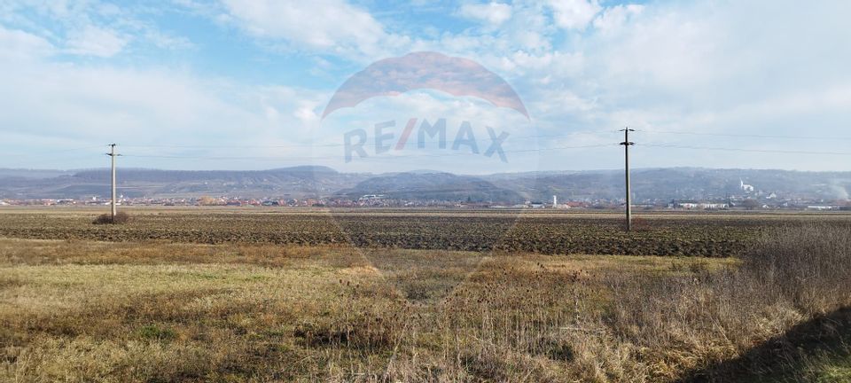 Land 5,100sqm Sarmasag / Soseaua E81/ DN 1F