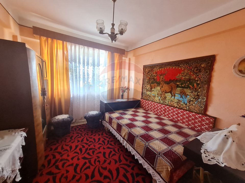Apartament cu 3 camere in Odobesti
