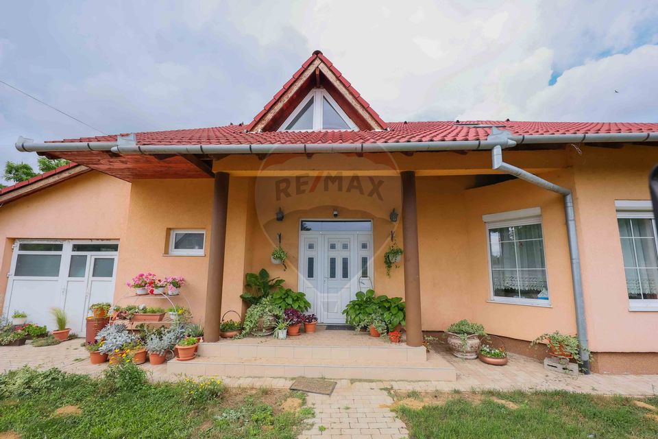 5 room House / Villa for sale