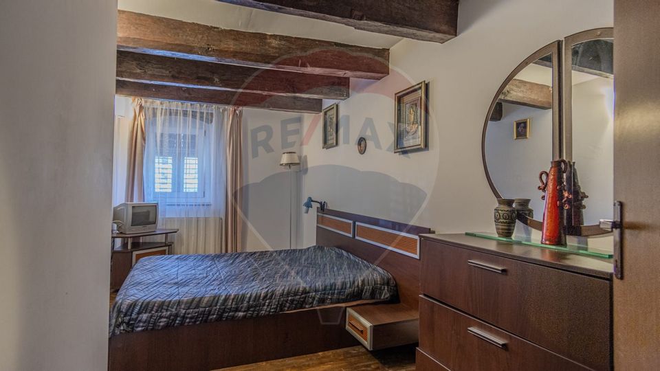 4 room House / Villa for sale