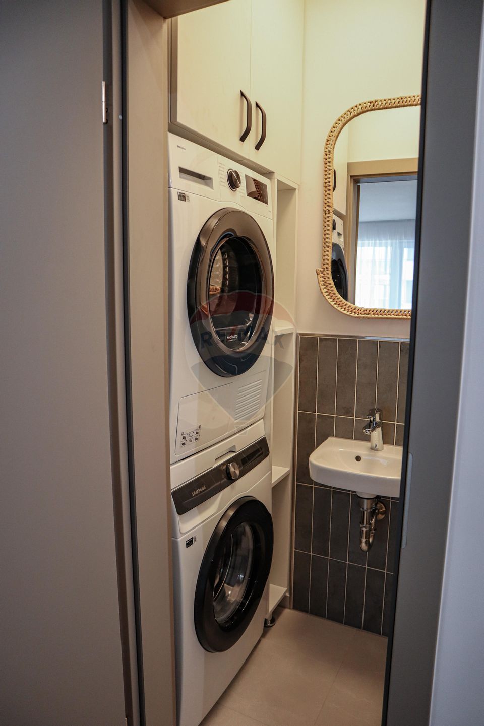 3 room Apartment for rent, Turnisor area