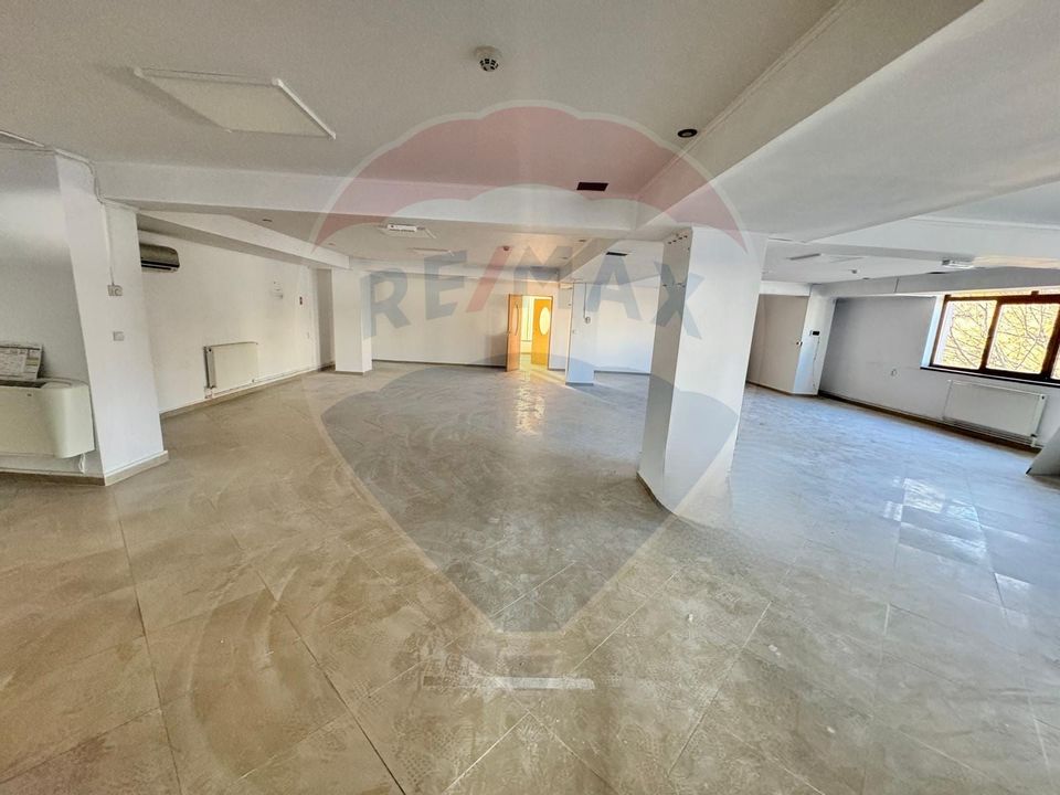 Spațiu comercial- ZONA CENTRALA- 225 MP