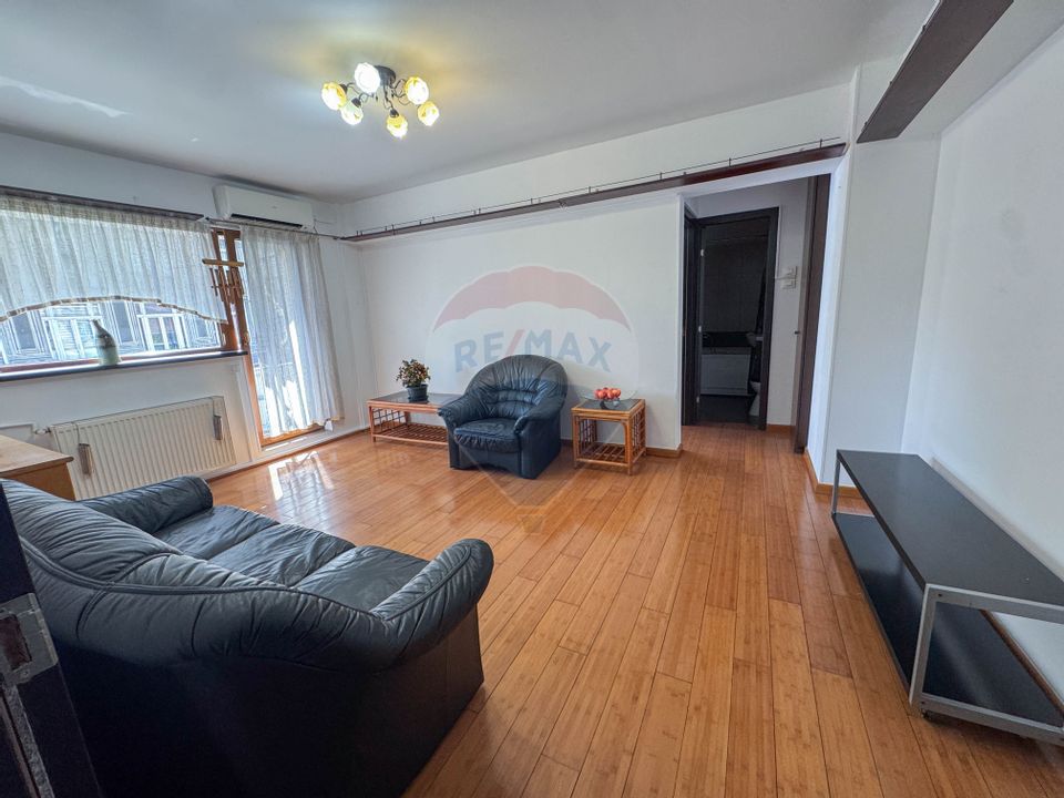 De inchiriat – Apartament elegant cu 3 camere,  Zona Piata Rosetti