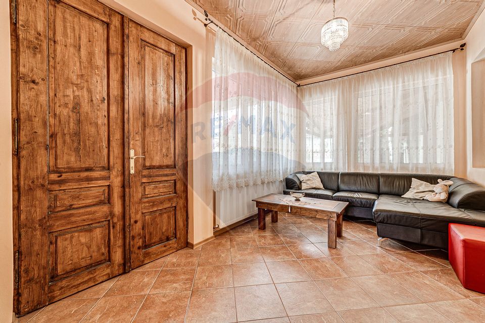 5 room House / Villa for sale, Ultracentral area