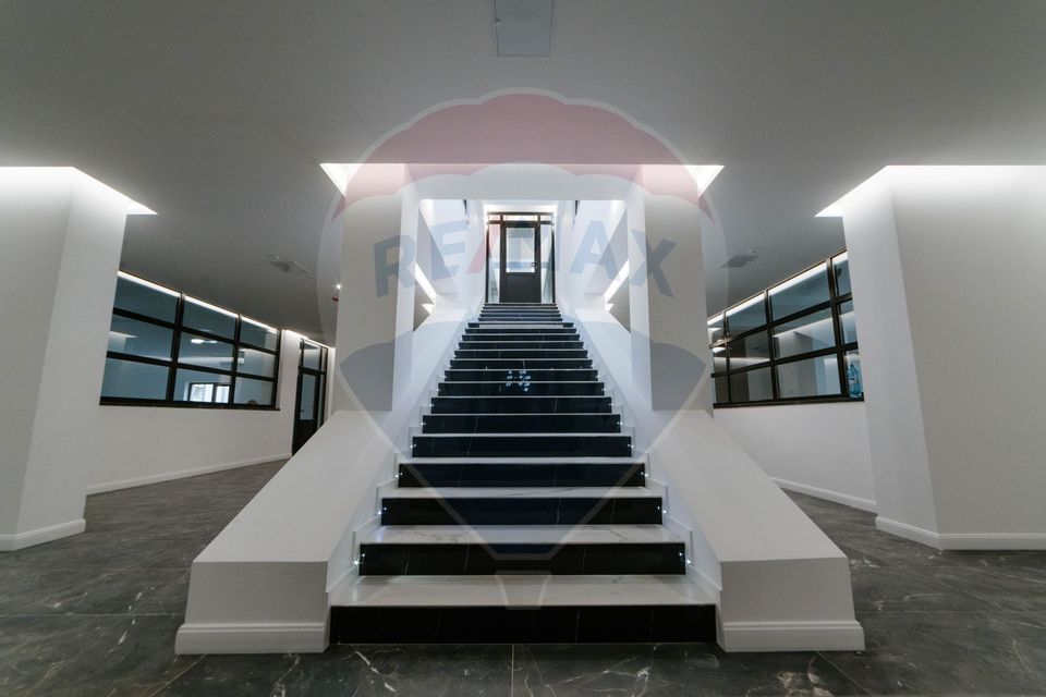 2,300sq.m Commercial Space for rent, Central area