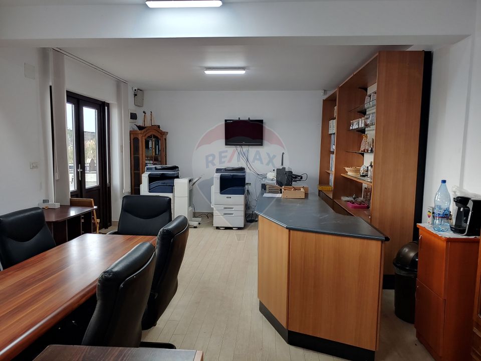 Spațiu industrial-depozit de 1120mp de închiriat în Dumbrăveni, SV