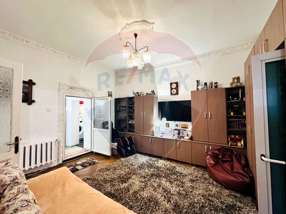 Casa Cotroceni, vis-a-vis de One Cotroceni Park, cu Potential S+P+2E+M