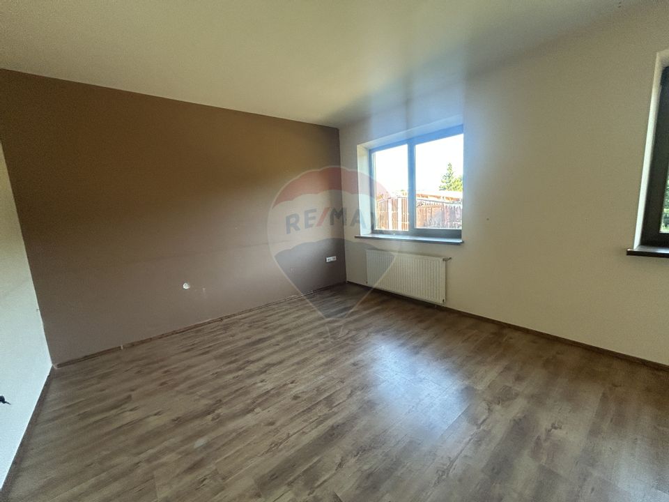 Hotel / Pensiune cu 30 camere de vânzare în zona Nord