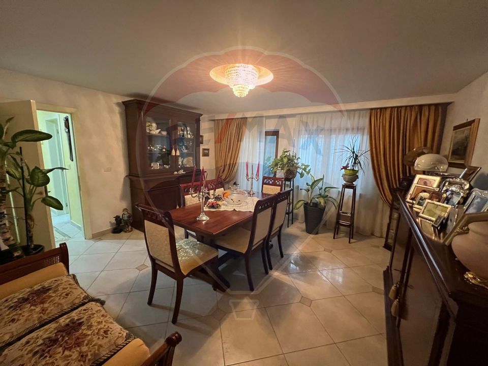 4 room Apartment for sale, Exterior Est area