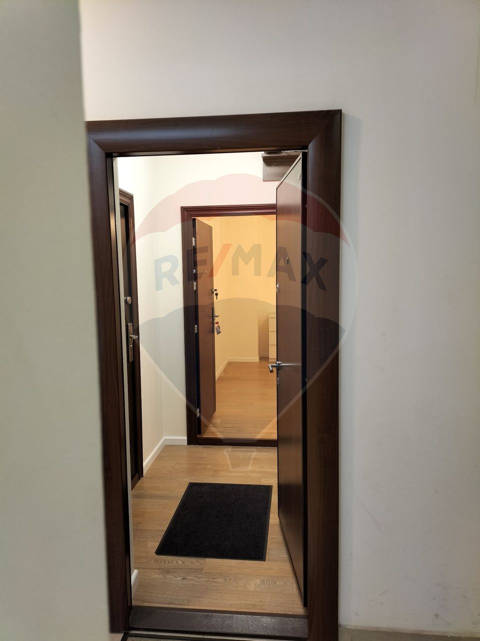 Spațiu versatil de închiriat -2 camere zona Dacia-Eminescu