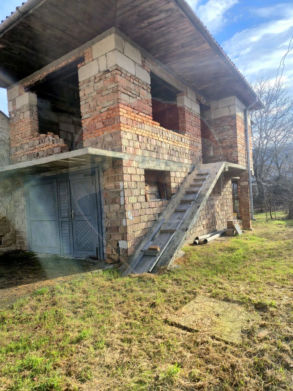 5 room House / Villa for sale