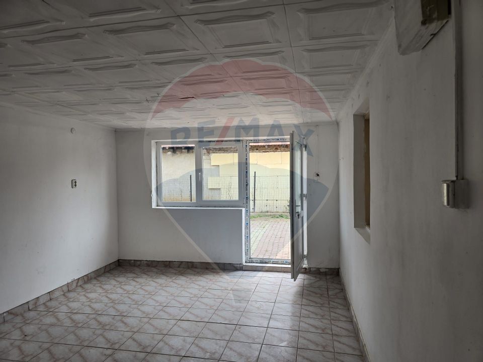 4 room House / Villa for sale