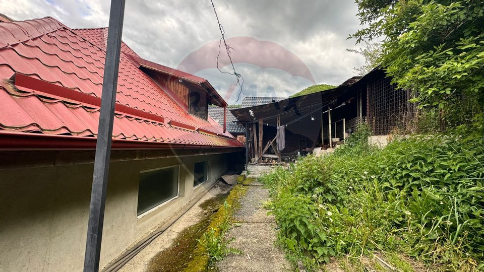 9 room House / Villa for sale