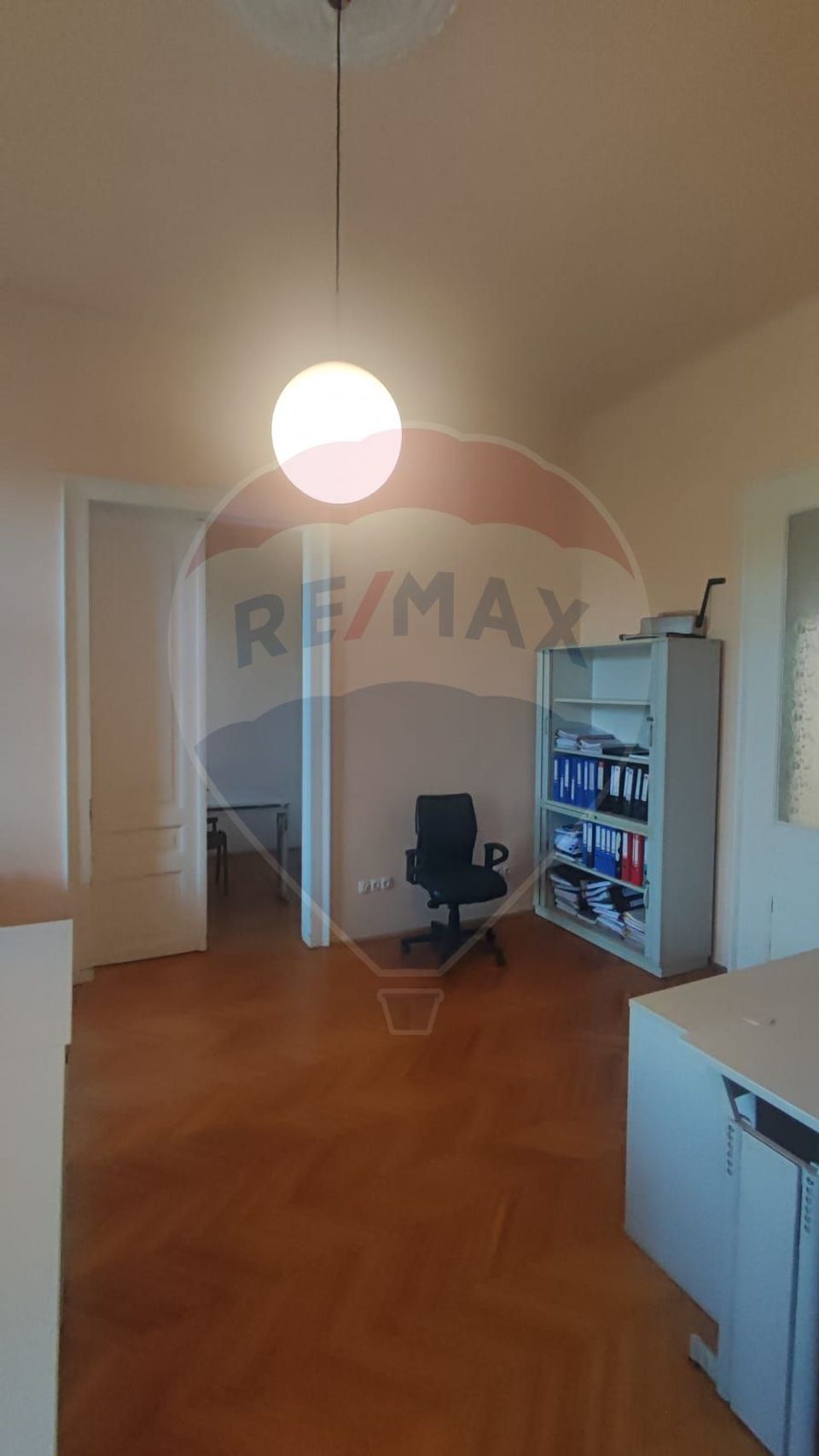 Spațiu birouri flexibil 130 mp de inchiriat zona Podul Intelectualilor