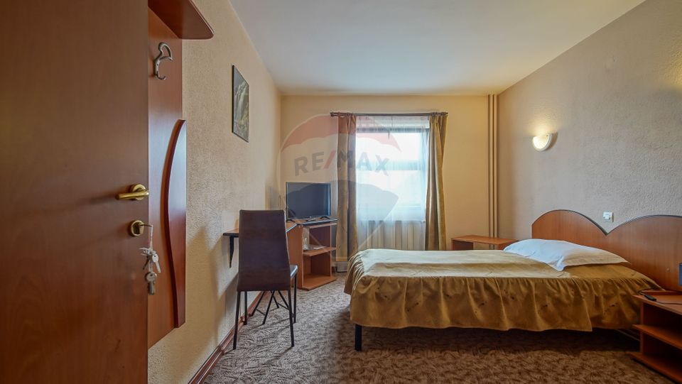 12 room Hotel / Pension for sale, Blumana area