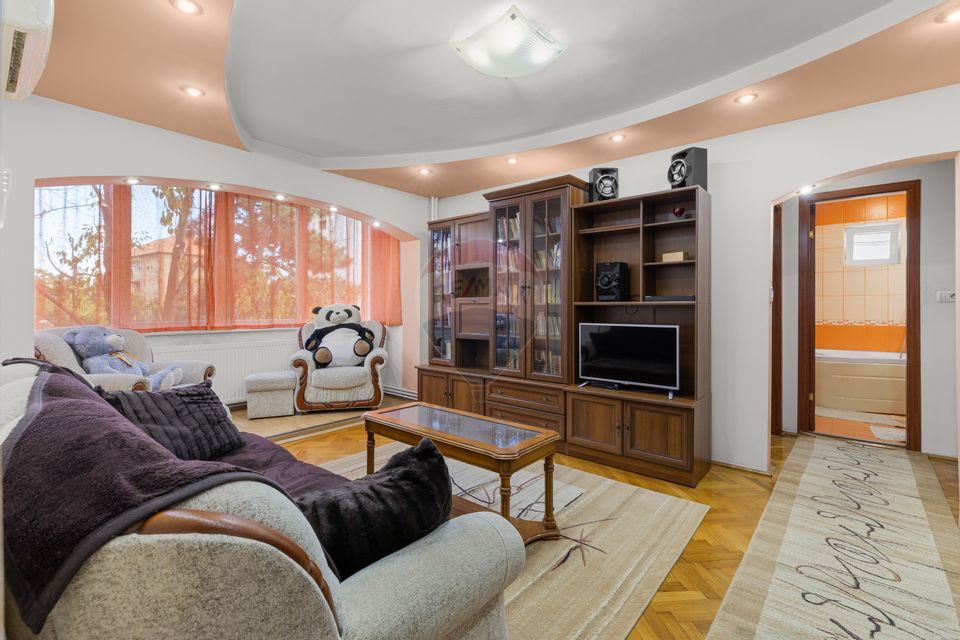 2 room Apartment for rent, Romanilor area