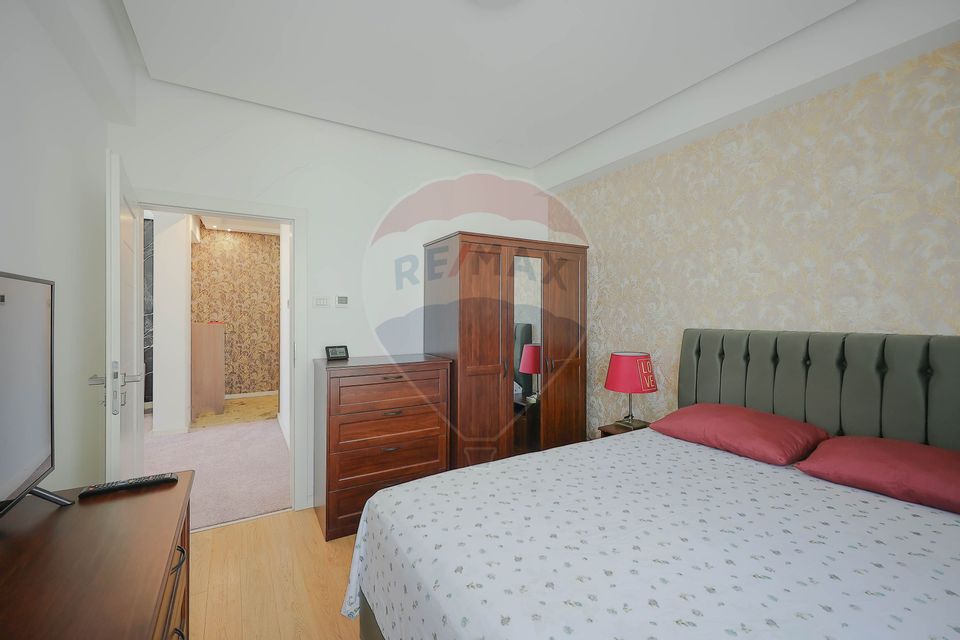 Apartament cu 2 camere, balcon, terasă de 21mp, de vânzare, Sântandrei