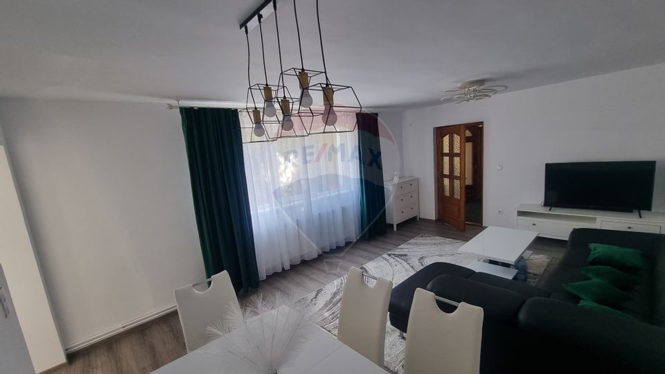 5 room House / Villa for sale