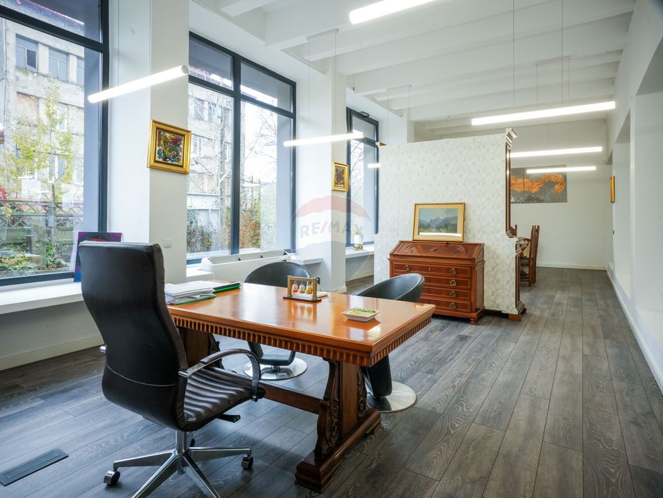 Vanzare Spatiu industrial Clasa A, 895 mp + teren 2.880 mp, Ploiești