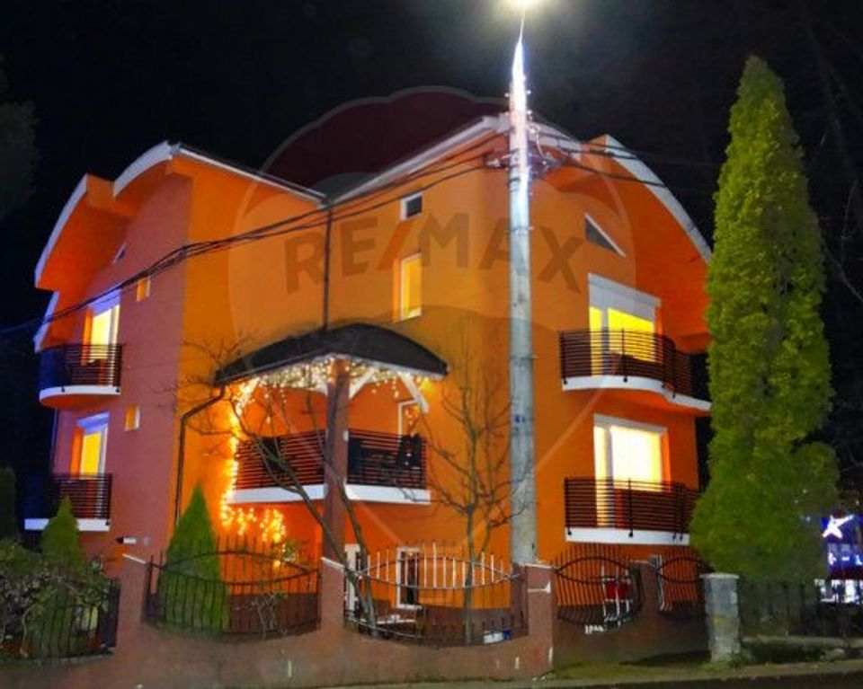 6 room Hotel / Pension for sale, Central area