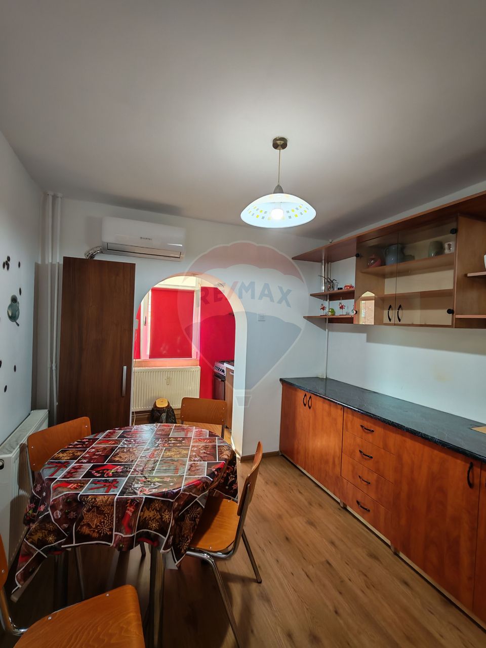 Apartament 2 camere Brazda, stațios, etaj 2, AC + centrală