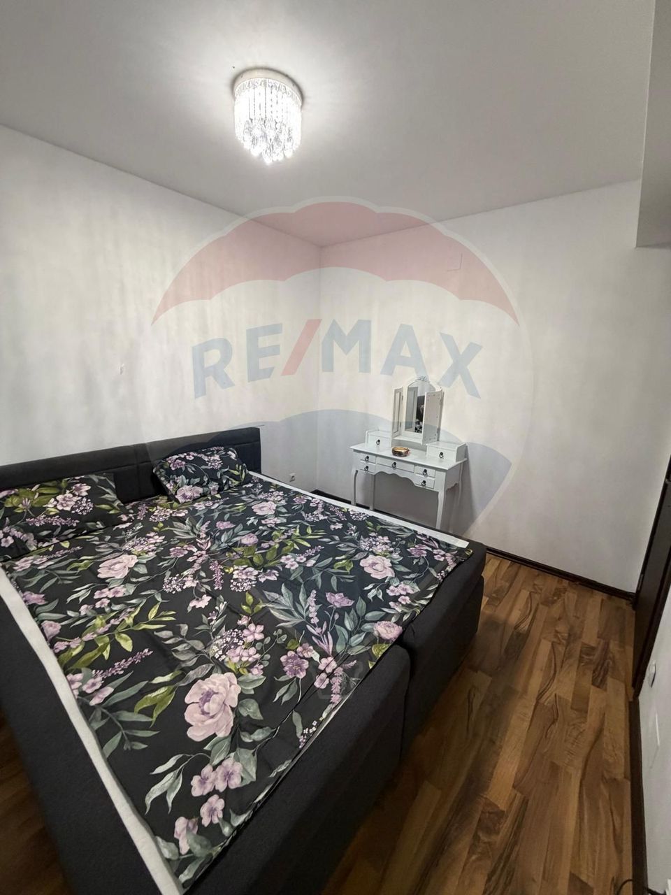 3 room Apartment for sale, Nufarul area