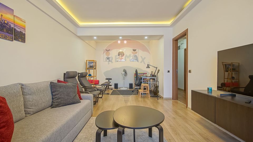 2 room Apartment for sale, Tractorul area