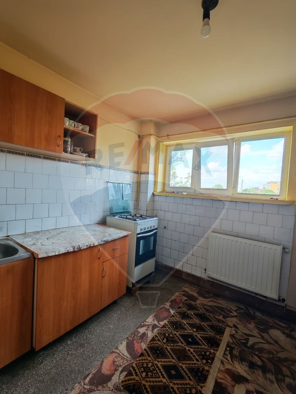 4 room Apartment for sale