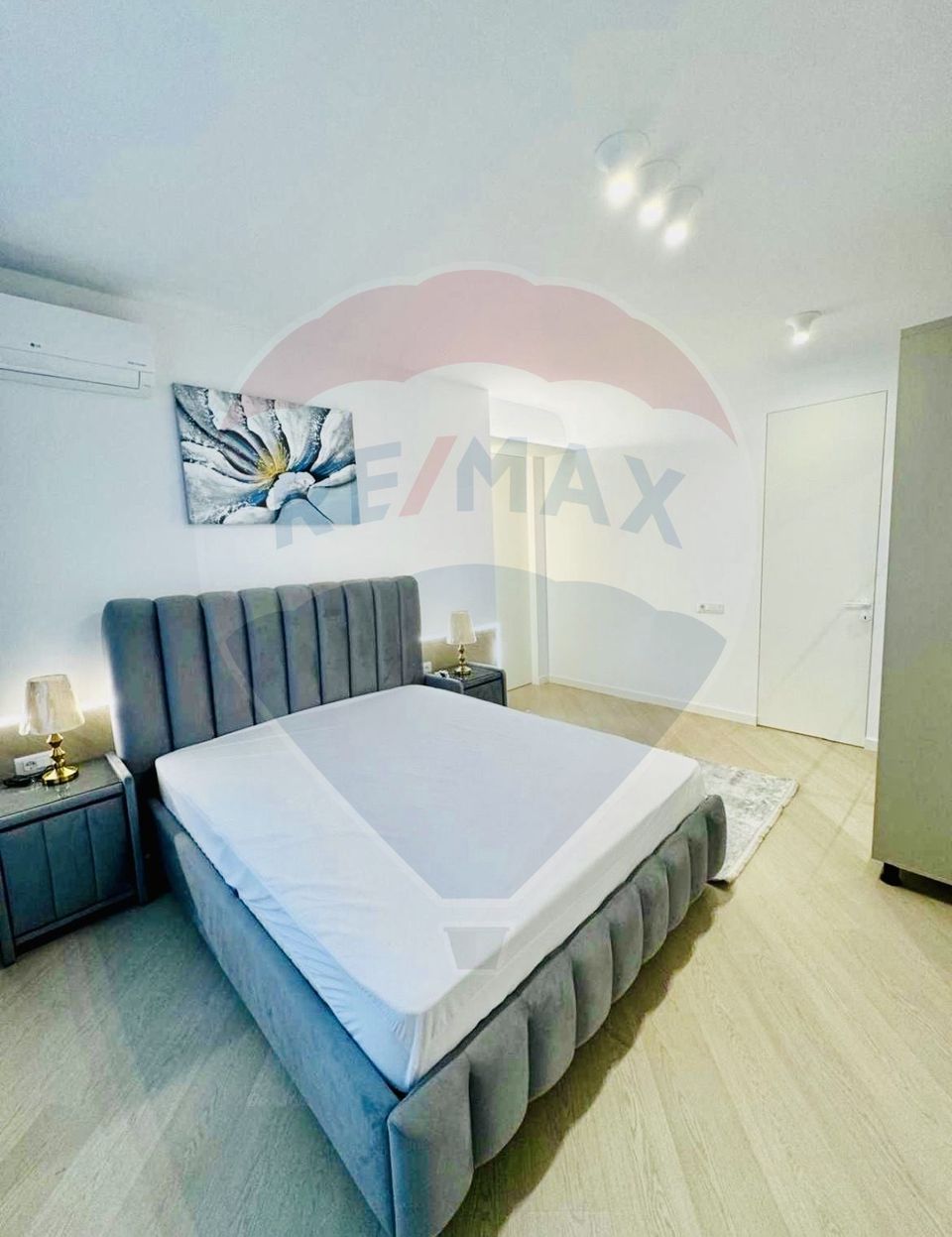 3 room Apartment for rent, Pipera area