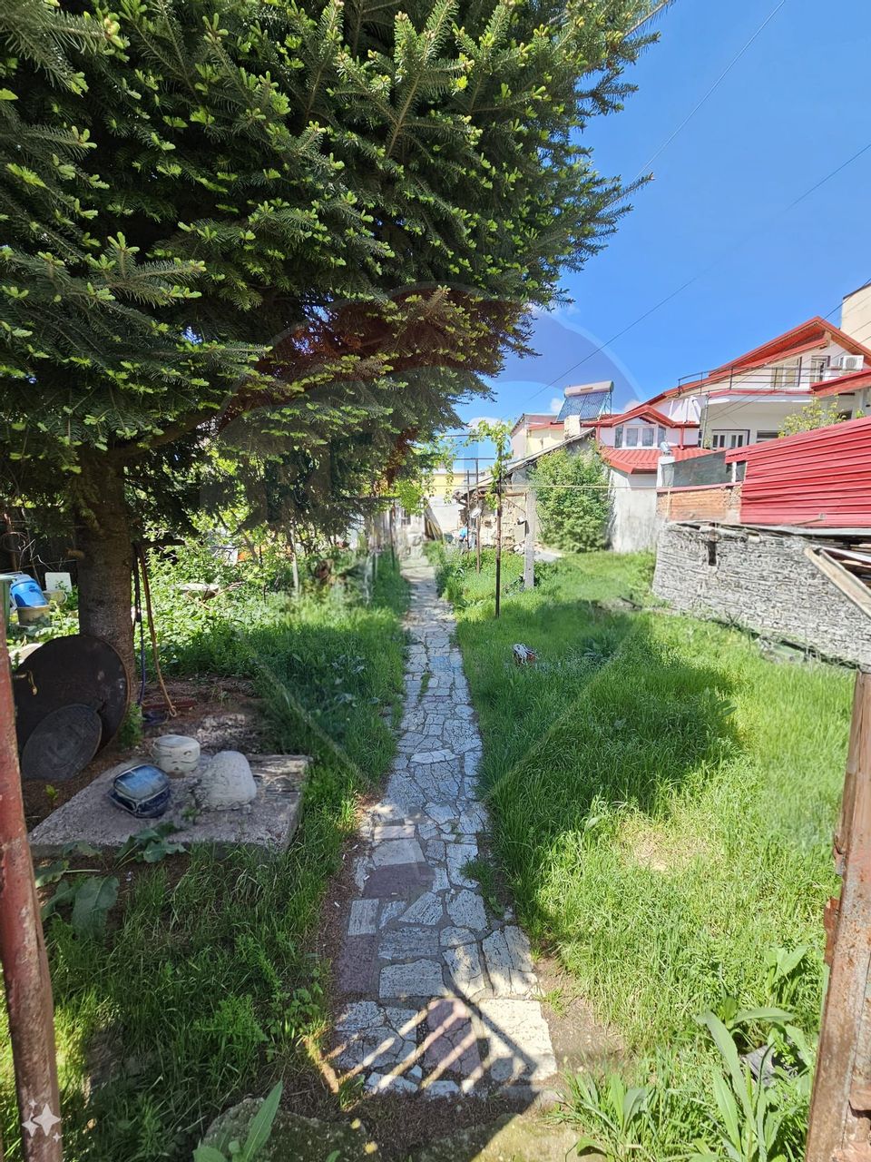 Land 307sqm Strada Grohotisului