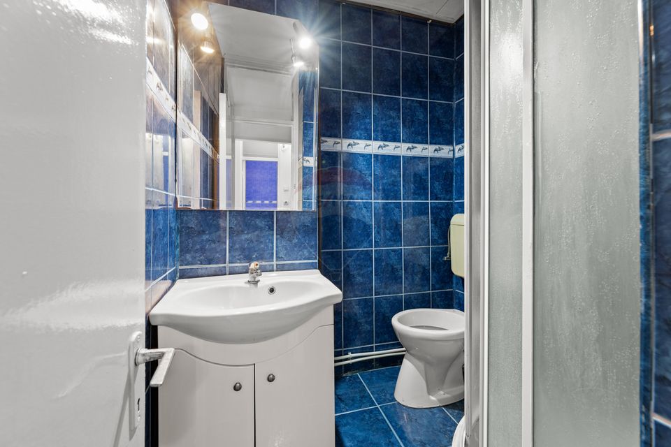 Apartament spațios cu 3 camere, de vânzare, în zona 300 Micalaca