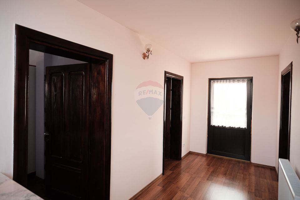 4 room House / Villa for sale