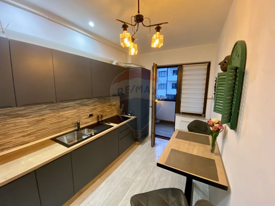 Apartament cu 2 camere de închiriat LUX în zona Coresi / comision 0%