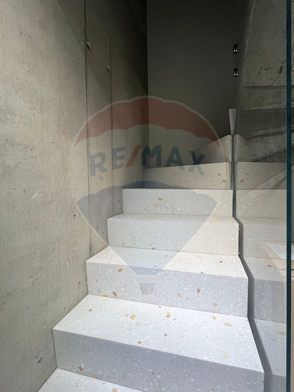 Duplex cu grădină proprie - apartament 4 camere, Floreasca -Dorobanti