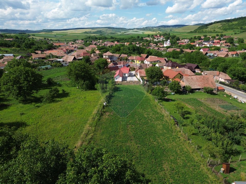 Casă moderna in Transilvania - comuna Blajel, jud. Sibiu-1450 mp teren