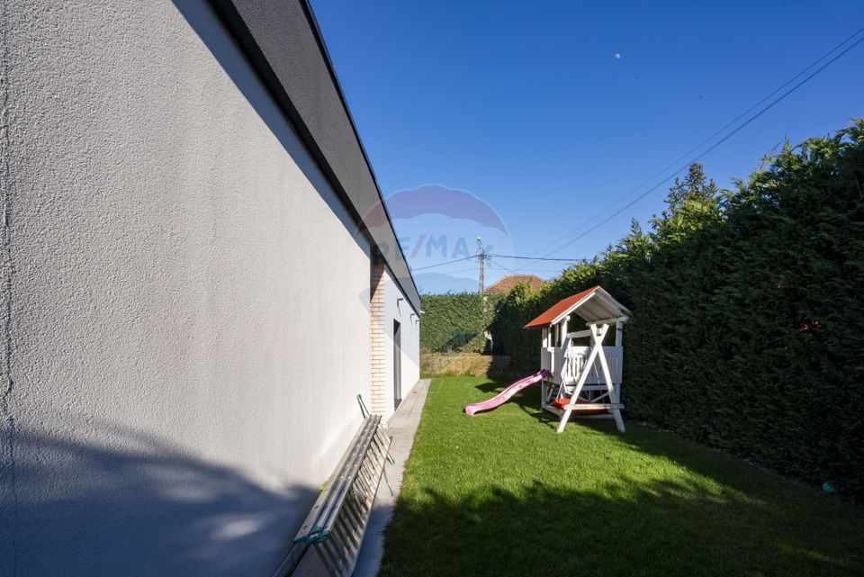 5 room House / Villa for sale, Dealuri Oradea area