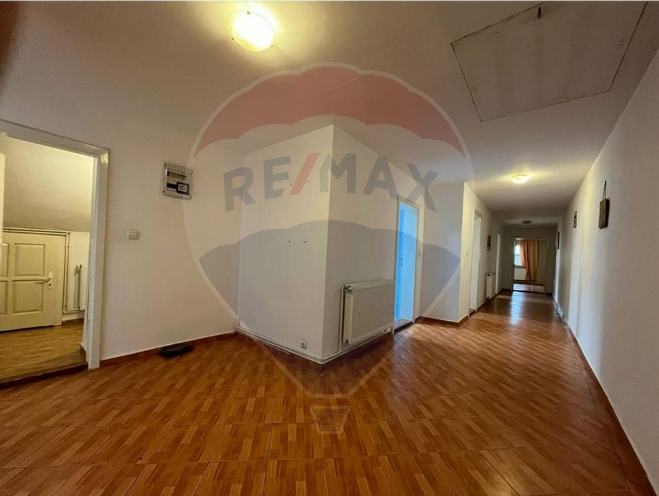 Apartament 3 camere decomandate la casa - zona Poplacii - Inchiriere