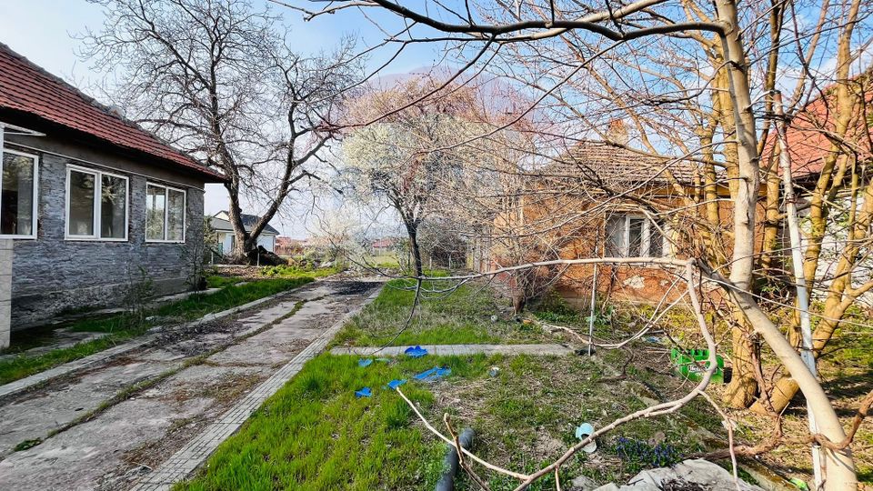 Casă / Vilă cu 4 camere de vânzare Santandrei