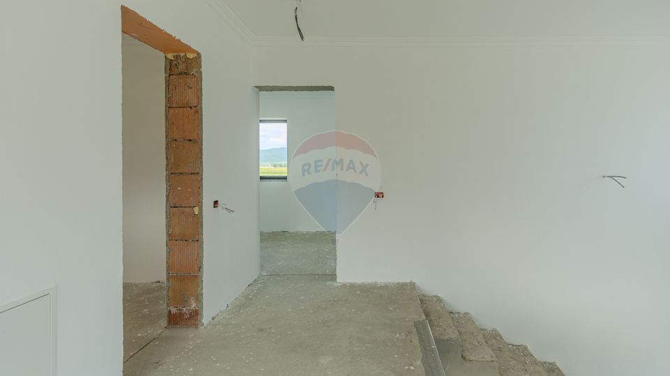 Casa moderna, la cheie, in Cristian – Str. Carpati