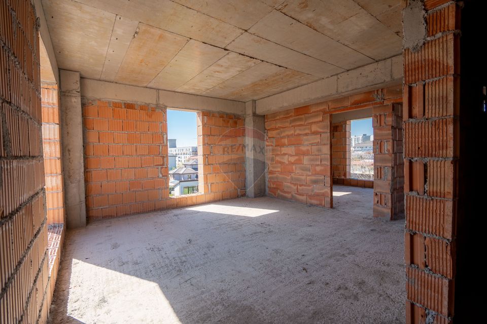 Investiție 2 camere Malul Spart - ROI 6.8%, bloc boutique 23 unități