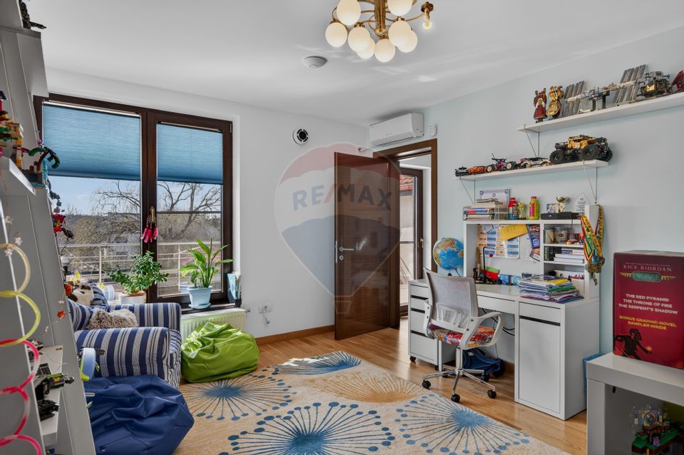 Vila cu design spectaculos, tehnologie smart & lifestyle complet