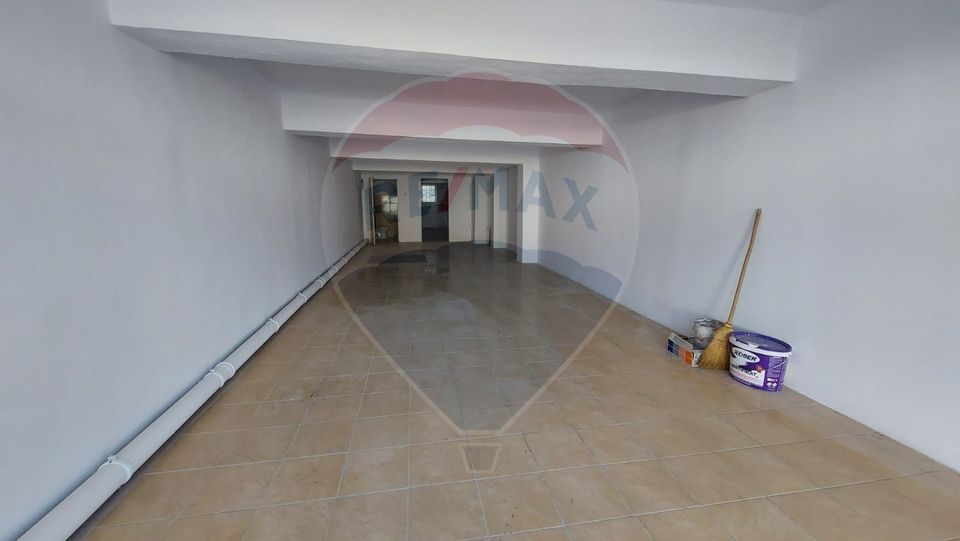 80sq.m Commercial Space for rent, UTA area