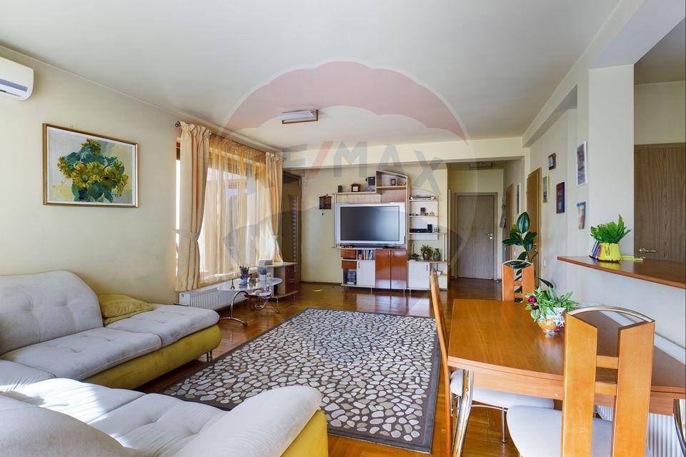6 room House / Villa for sale, Andrei Muresanu area