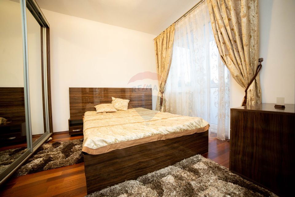 Apartament Ultracentral, 3 camere, Piata Mica, etaj 2