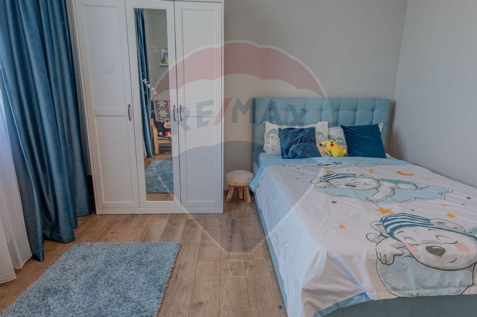 Casă individuală P+1+M mobilată, utilată - Dragomirești Deal