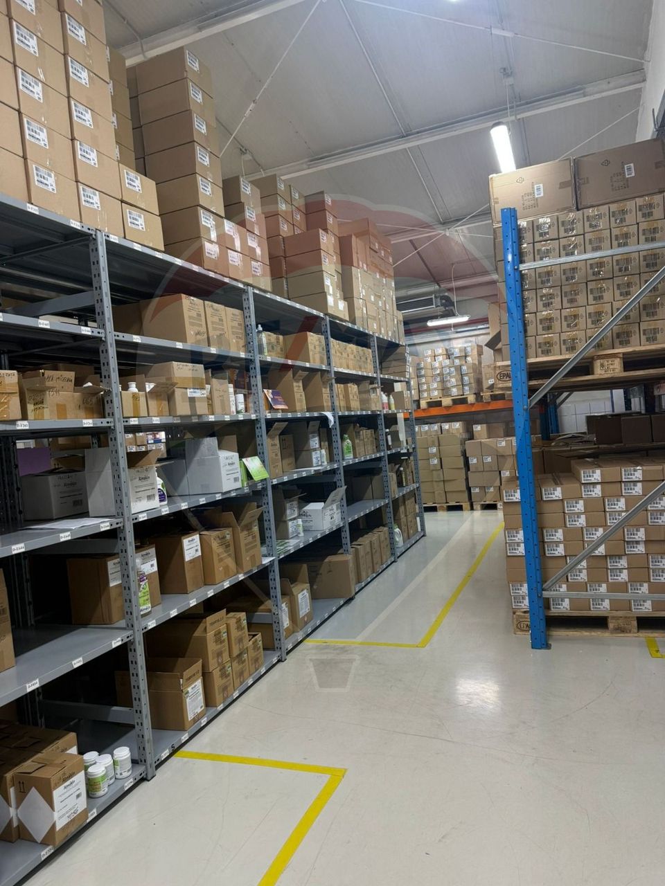 893sq.m Commercial Space for rent