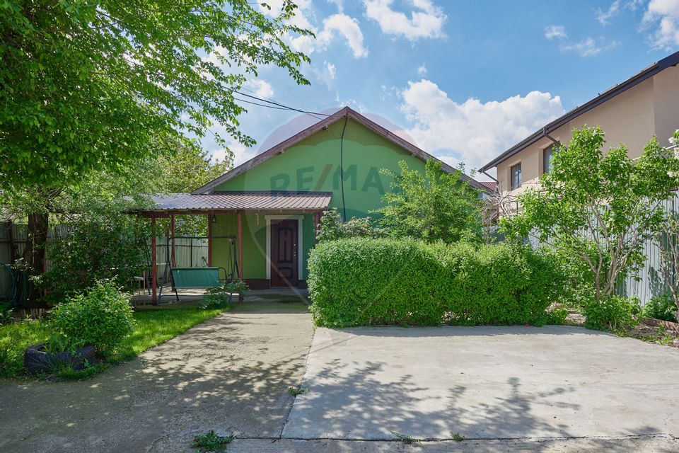 Casă  |  3 camere  |  Glina